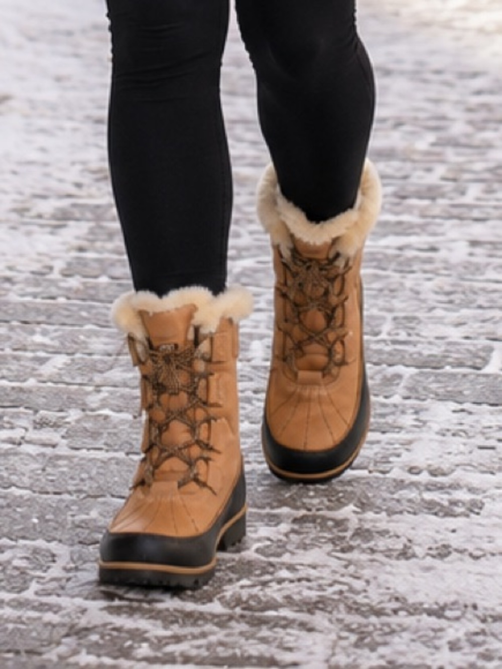 JBU by Jambu Brunswick Faux Fur Lace Up Winter Boots Tan NWT Size 6M